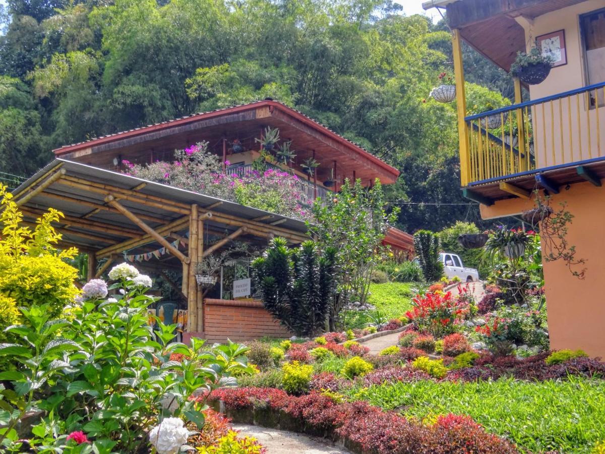 Finca Turistica Los Rosales Pereira Exteriör bild