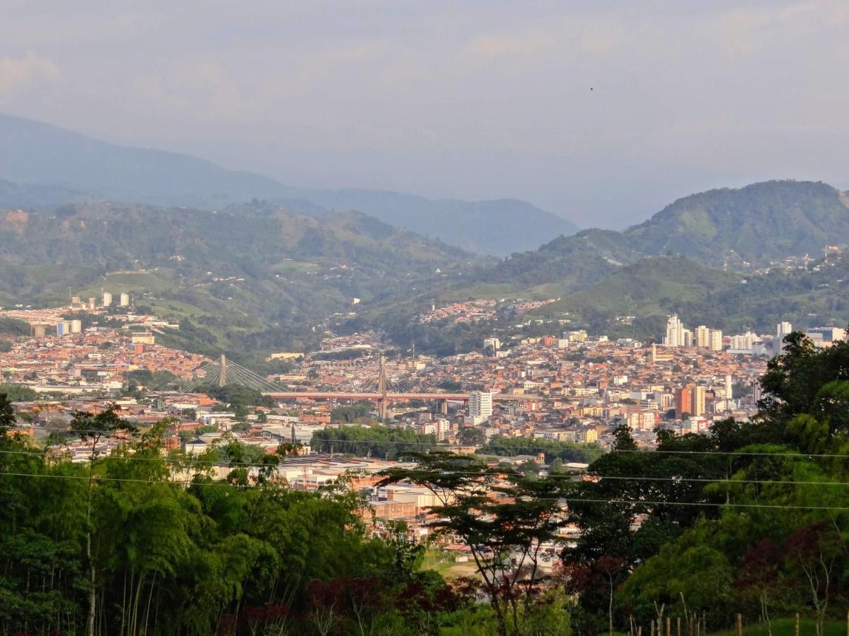 Finca Turistica Los Rosales Pereira Exteriör bild